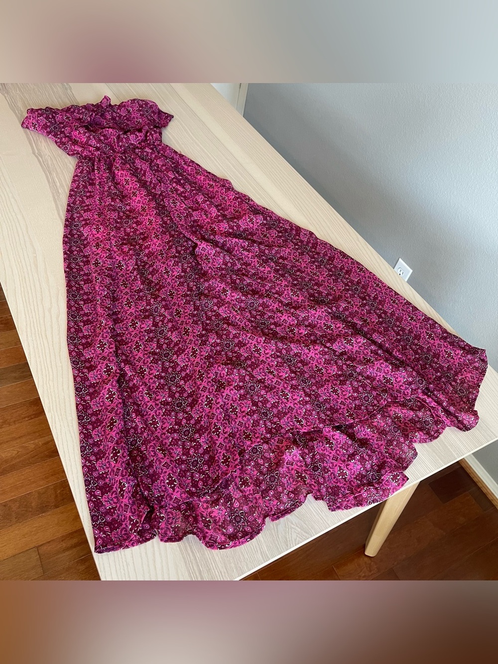 Hollister Strapless Sheer Floral Maxi Dress XS Maroon Party Gown Romantic Boho - Picture 4 of 7